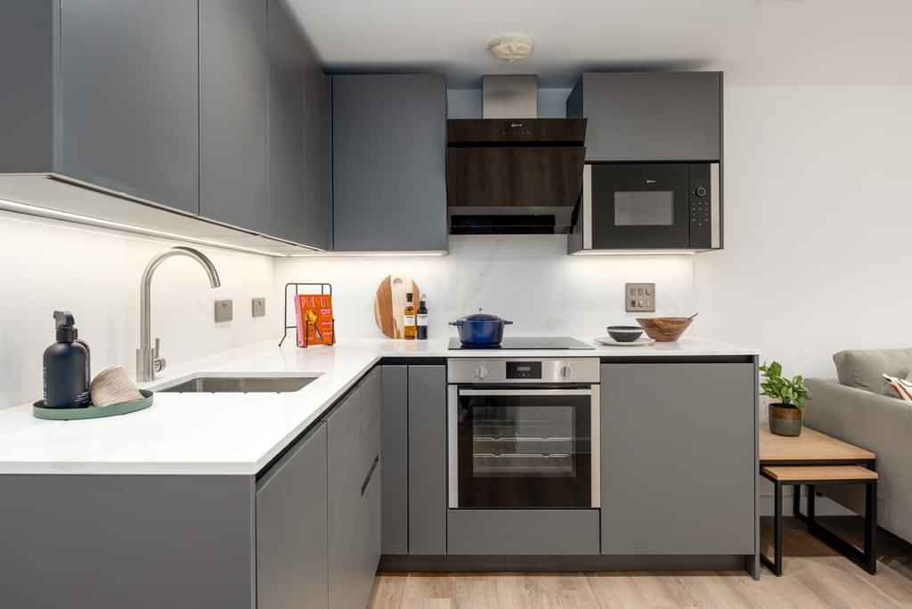 1 Bedroom 1 Bathroom  - Amenities?w=400&h=260&fit=crop&q=40&auto=format&trim=auto