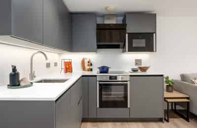 1 Bedroom 1 Bathroom - Amenities?w=400&h=260&fit=crop&q=40&auto=format&trim=auto
