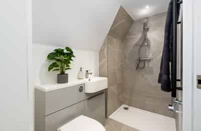 Room in a 2 Bedroom Apartment, 56 Park Street, Bristol, BS1 5JN (6) - Bristol, England, United Kingdom - Bedroom 1 - Bathroom