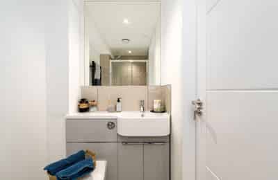 Room in a 2 Bedroom Apartment, 48 Park Street, Bristol, BS1 5JN (2) - Bristol, England, United Kingdom - Bedroom 1 - Bathroom