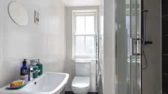 17 De Montfort Street, Leicester  - Leicester, England, United Kingdom - Bathroom