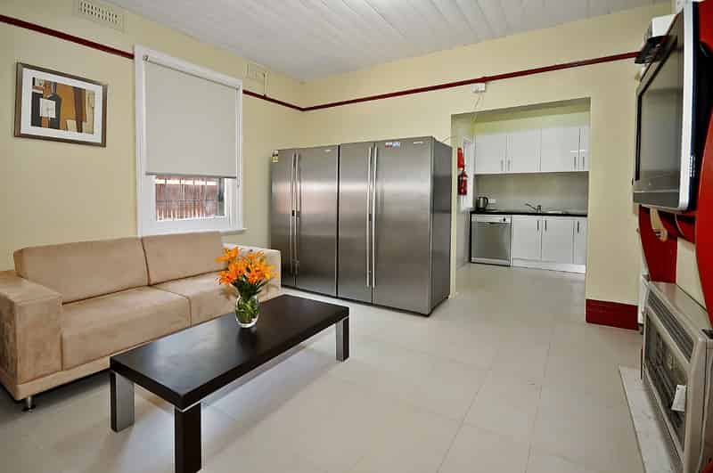 32 Grattan Street Carlton, Melbourne - Melbourne, Victoria, Australia - Room 4 (Non Ensuite) - Common Area