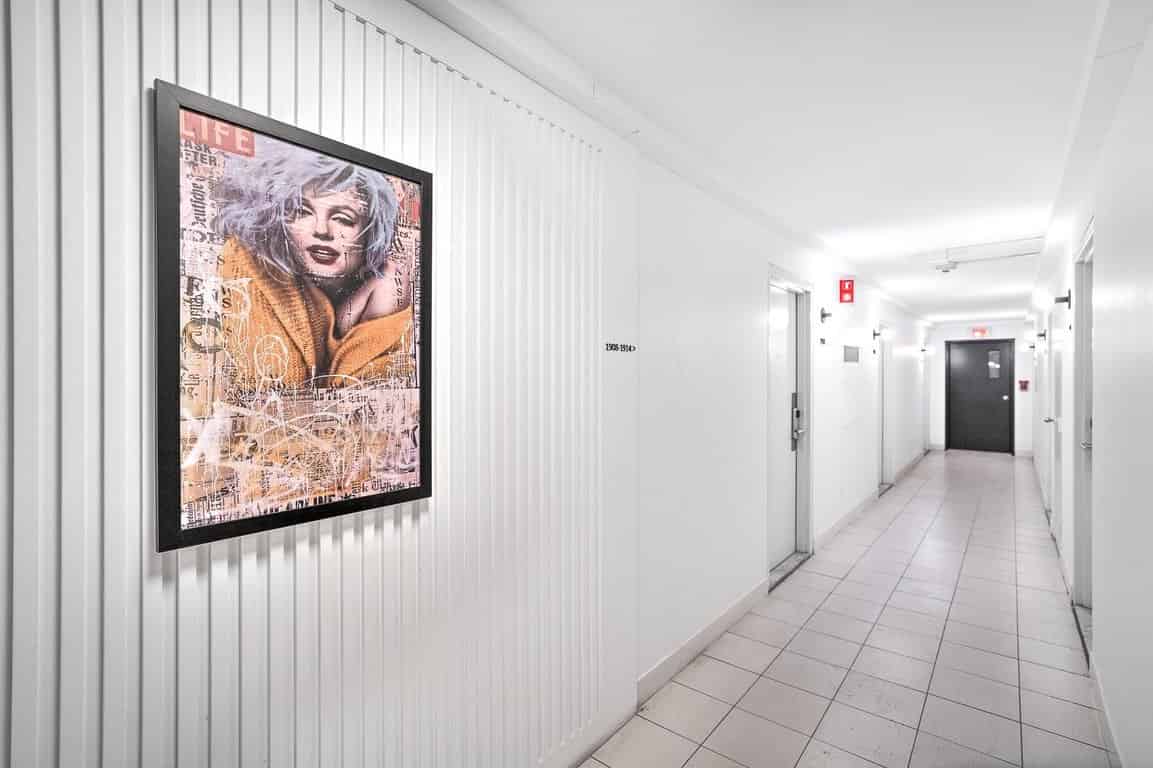 Le-2100, Montreal - Montreal, Canada - Common Area