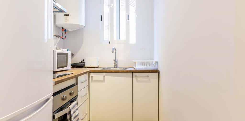 Common Area?w=400&h=260&fit=crop&q=40&auto=format&trim=auto