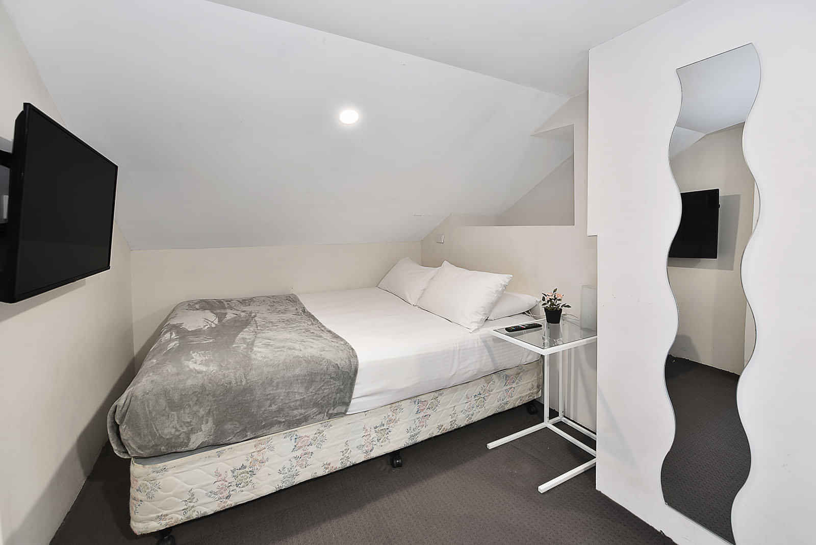 51 Cardigan St Carlton, Melbourne - Melbourne, Victoria, Australia - Studio 6 - Bedroom