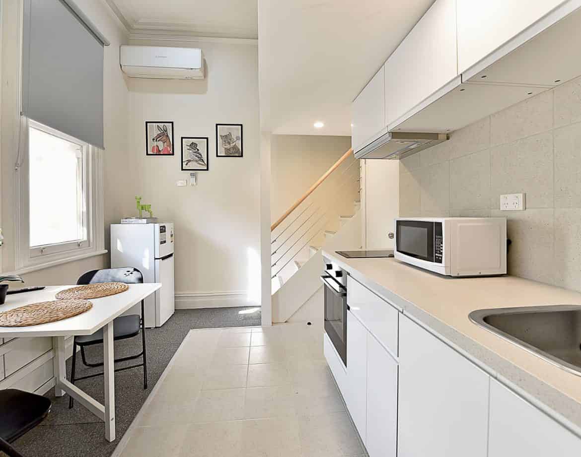 Studio 5 - Kitchen?w=400&h=260&fit=crop&q=40&auto=format&trim=auto