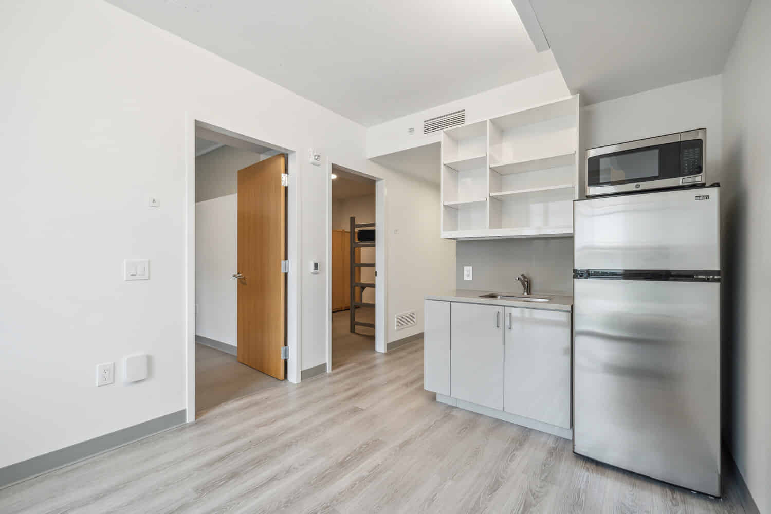 201 Van Ness Avenue, San Francisco - San Francisco, California, United States - 2 Bedroom 2 Bathroom - Kitchen