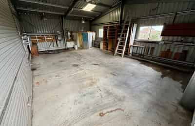 Room in a 5 Bedroom Apartment, 39 King William Street, Bayswater, City of Bayswater, 6053 - Perth, Western Australia, Australia - Common Area