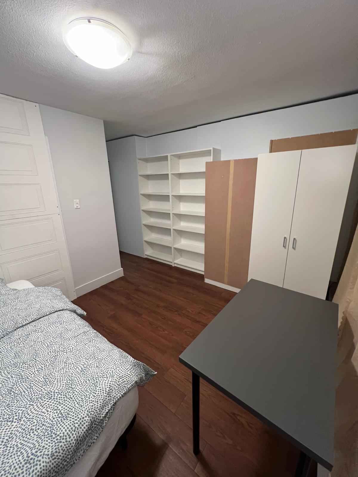 One Bedroom Studio - Bedroom?w=400&h=260&fit=crop&q=40&auto=format&trim=auto