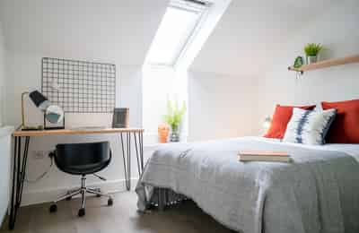 5 Bedroom 5 Bathroom Apartment - Bedroom?w=400&h=260&fit=crop&q=40&auto=format&trim=auto