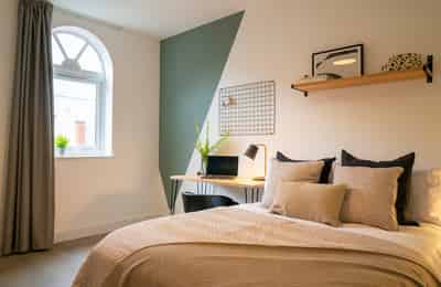 Room in a 6 Bedroom Apartment, Thesiger Street, Lincoln LN5 7UL - Lincoln, England, United Kingdom - Bedroom 1 - Bedroom