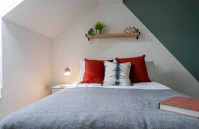Room in a 5 Bedroom Apartment, 121 Canwick Road, Lincoln LN5 8EY - Lincoln, England, United Kingdom - Bedroom 1 - Bedroom
