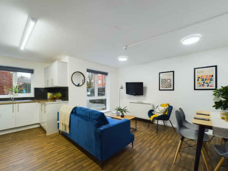 Room in a 4 Bedroom Apartment, 17 Brookside, Derby DE1 3JY - Derby, England, United Kingdom - Common Area