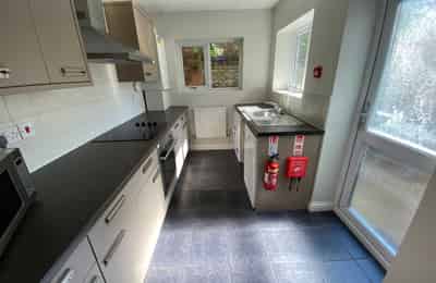 Bedroom 2 - Bedroom?w=400&h=260&fit=crop&q=40&auto=format&trim=auto