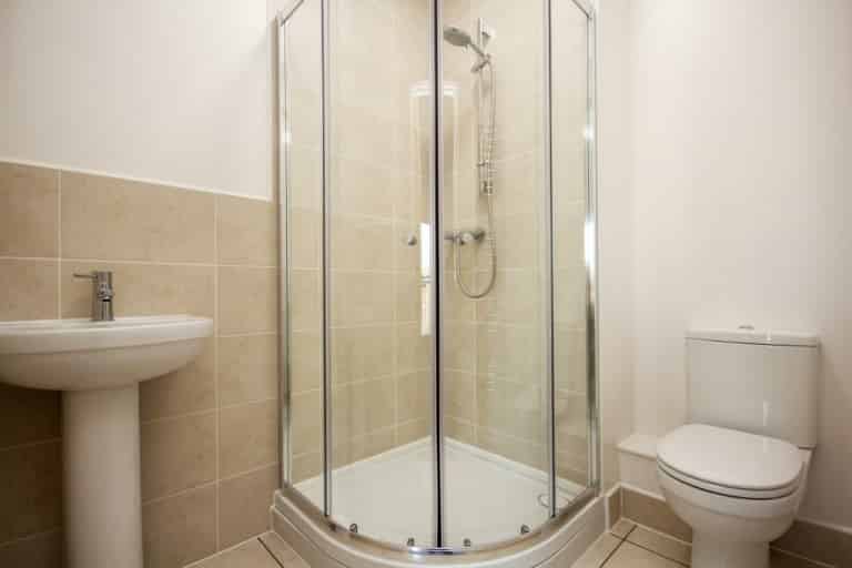 Room in a 3 Bedroom Apartment, Flat 3, 18 China Street, Lancaster LA1 1EX - Lancaster, England, United Kingdom - Bedroom 1  - Bathroom