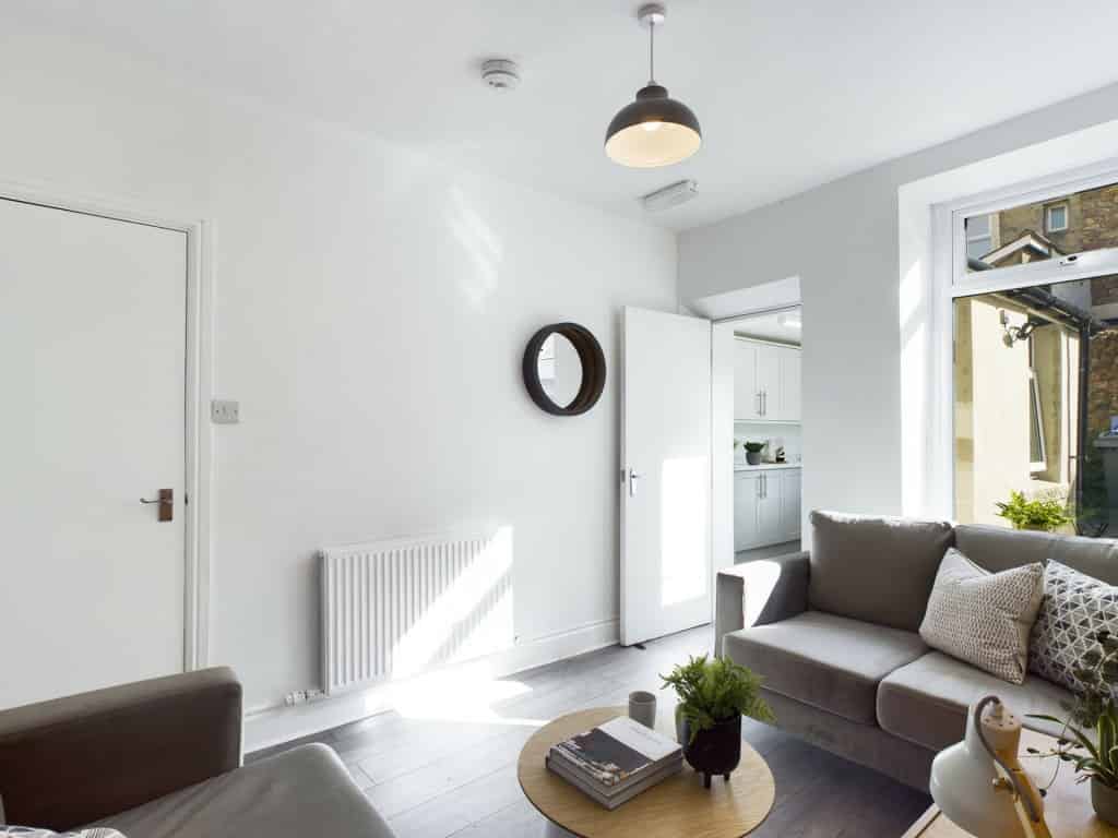 Room in a 5 Bedroom Apartment, 17 Gladstone Terrace, Lancaster LA1 1DW - Lancaster, England, United Kingdom - Amenities