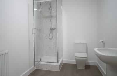 Room in a 7 Bedroom Apartment, 169-173 Kensington, Liverpool L7 2QX - Liverpool, England, United Kingdom - Bedroom 2 - Bathroom