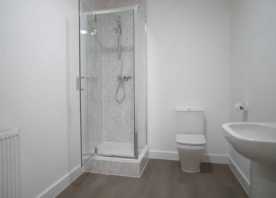 Room in a 7 Bedroom Apartment, 169-173 Kensington, Liverpool L7 2QX - Liverpool, England, United Kingdom - Bedroom 5 - Bathroom