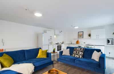 Bedroom 3 - Bedroom?w=400&h=260&fit=crop&q=40&auto=format&trim=auto