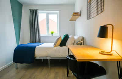 Room in a 6 Bedroom Apartment, 64 A Monson Street, Lincoln LN5 7SB - Lincoln, England, United Kingdom - Bedroom 1 - Bedroom