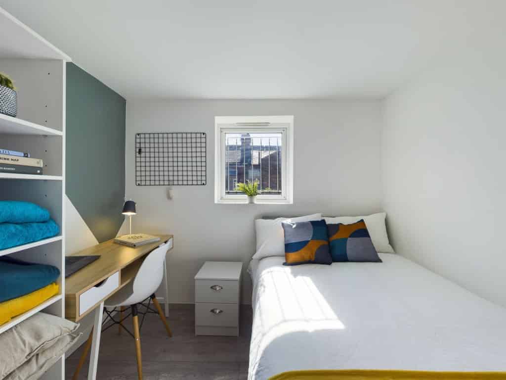 Room in a 4 Bedroom Apartment, 75 Saxony Road, Liverpool L7 8RU - Liverpool, England, United Kingdom - Bedroom 1 - Bedroom