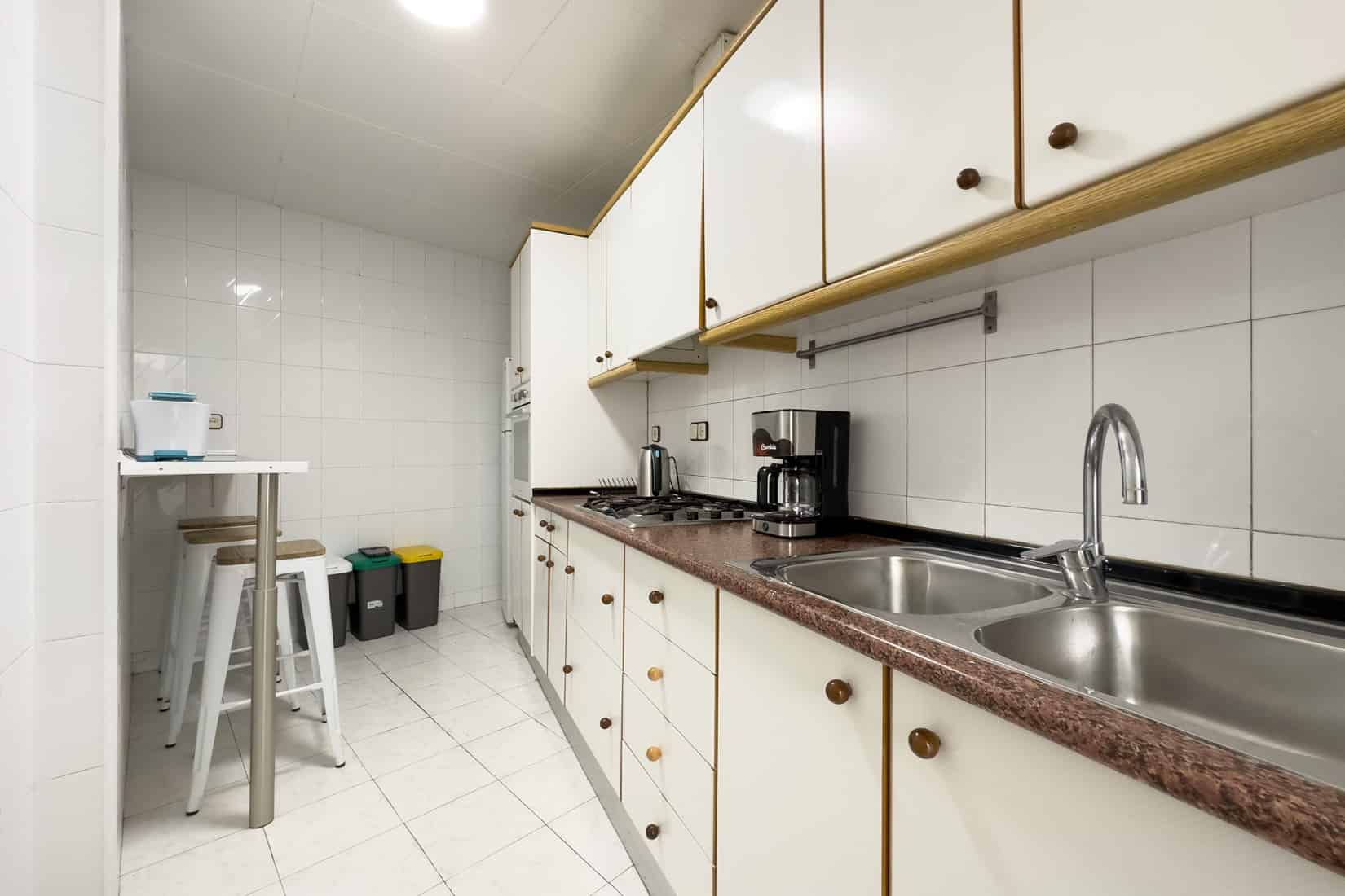 Salva 2, Barcelona - Barcelona, Spain - Kitchen