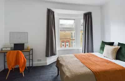 Room in a 4 Bedroom Apartment, 55 Edinburgh Road, Liverpool L7 8RD - Liverpool, England, United Kingdom - Bedroom