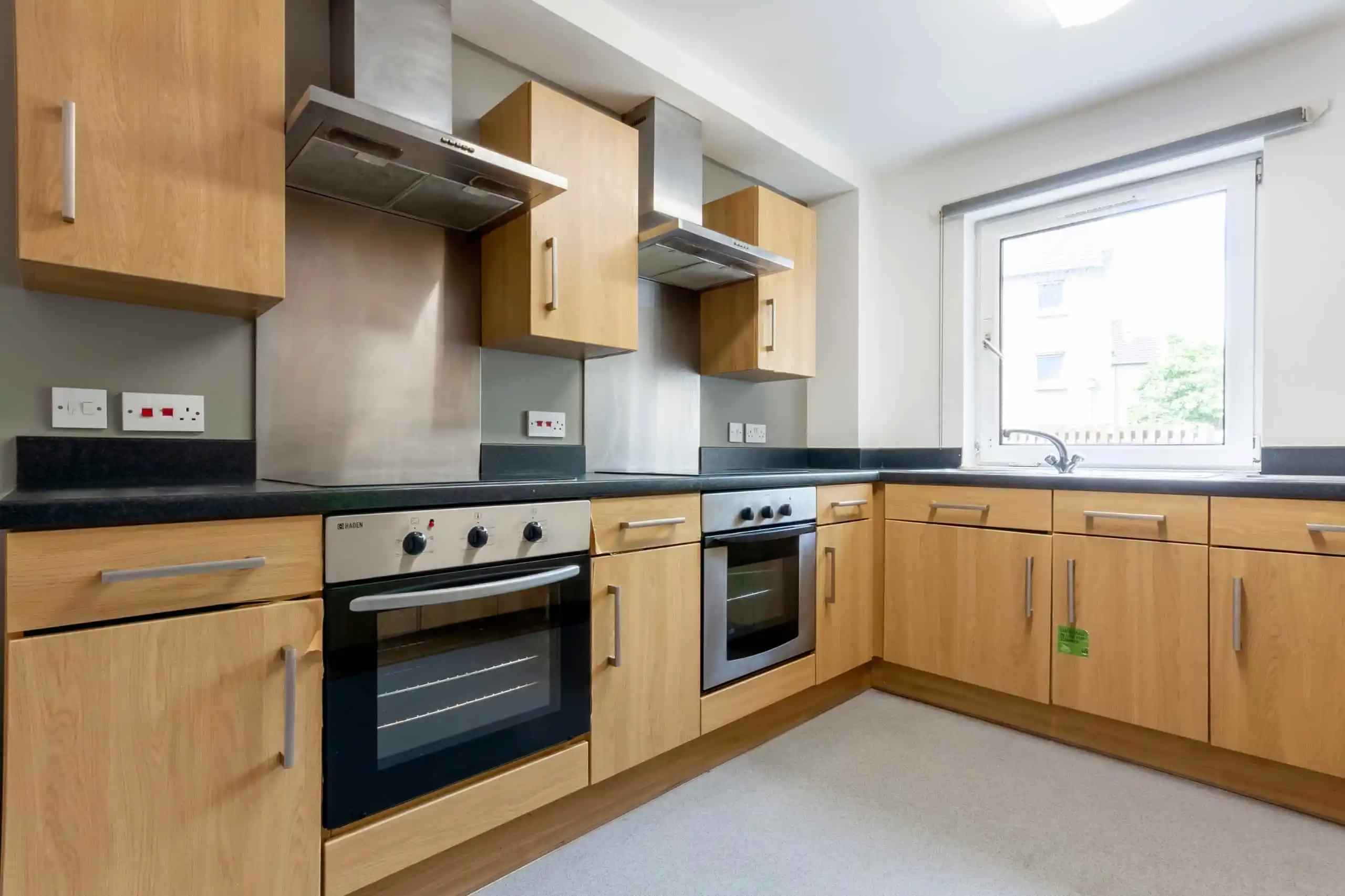 St Peter House, Aberdeen - Aberdeen, Scotland, United Kingdom - Silver Ensuite - Kitchen