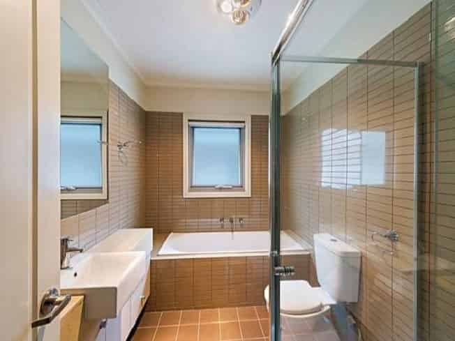 Common Area?w=400&h=260&fit=crop&q=40&auto=format&trim=auto