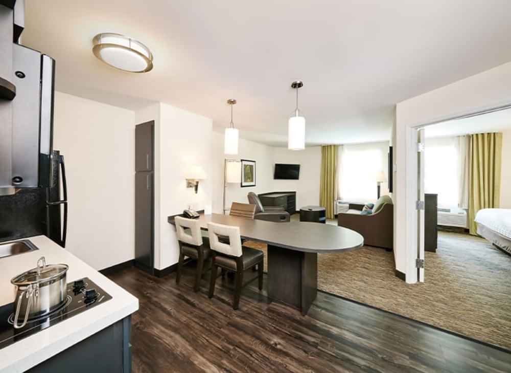 Single Bed - Kitchen?w=400&h=260&fit=crop&q=40&auto=format&trim=auto