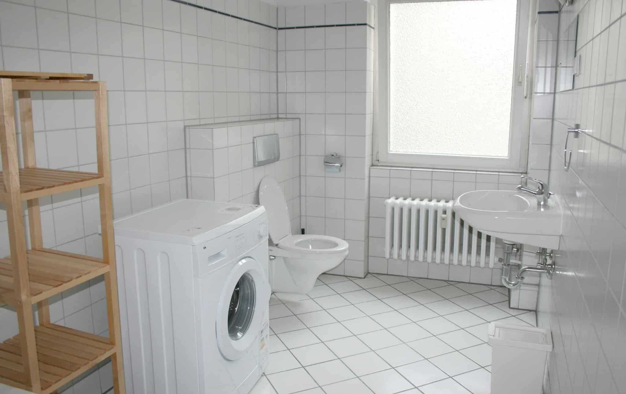 Common Area?w=400&h=260&fit=crop&q=40&auto=format&trim=auto