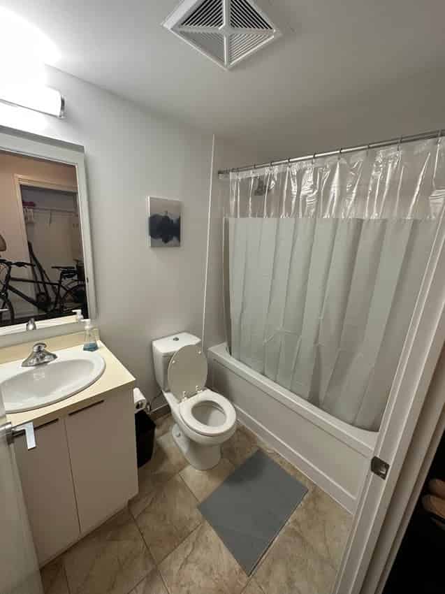 Common Area?w=400&h=260&fit=crop&q=40&auto=format&trim=auto