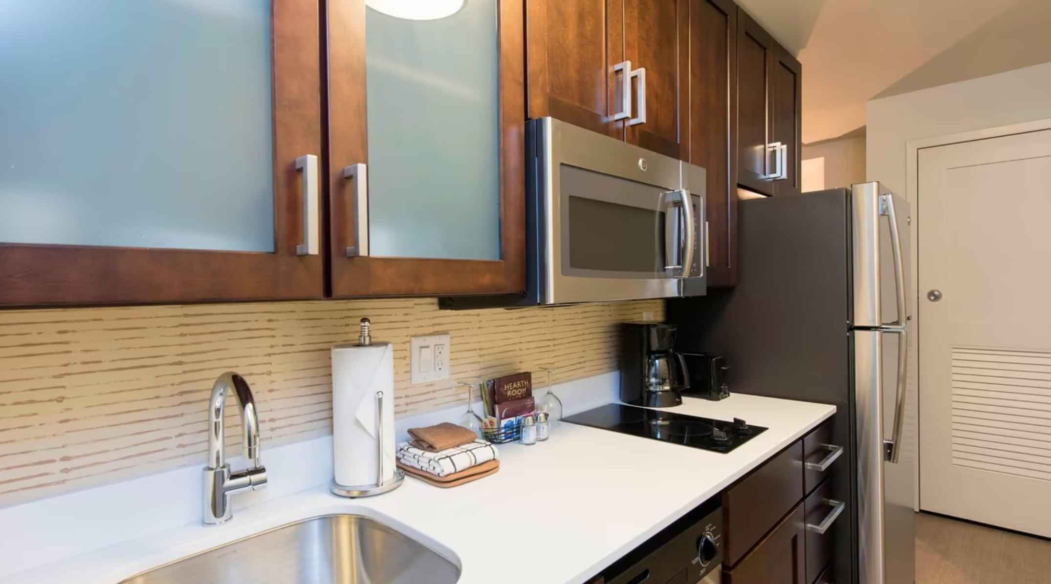 Residence Inn Ann Arbor, Ann Arbor - Ann Arbor, Michigan, United States - Kitchen