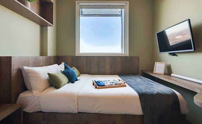 Common Area?w=400&h=260&fit=crop&q=40&auto=format&trim=auto