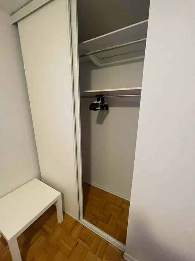 523 - Huntley St Residence, Toronto - Toronto, Ontario, Canada - Bedroom