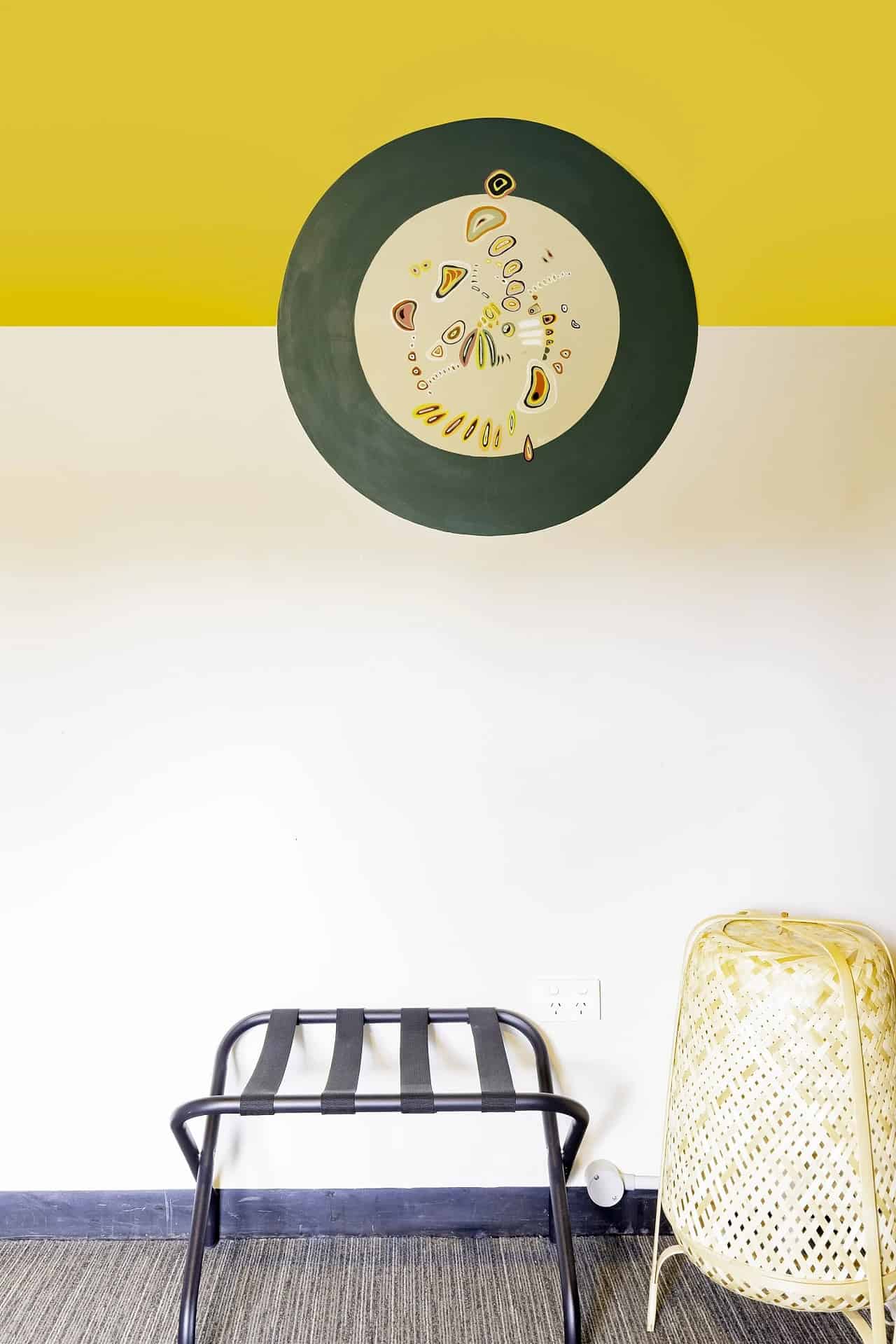 Premium Room (Queen), City View - Amenities?w=400&h=260&fit=crop&q=40&auto=format&trim=auto