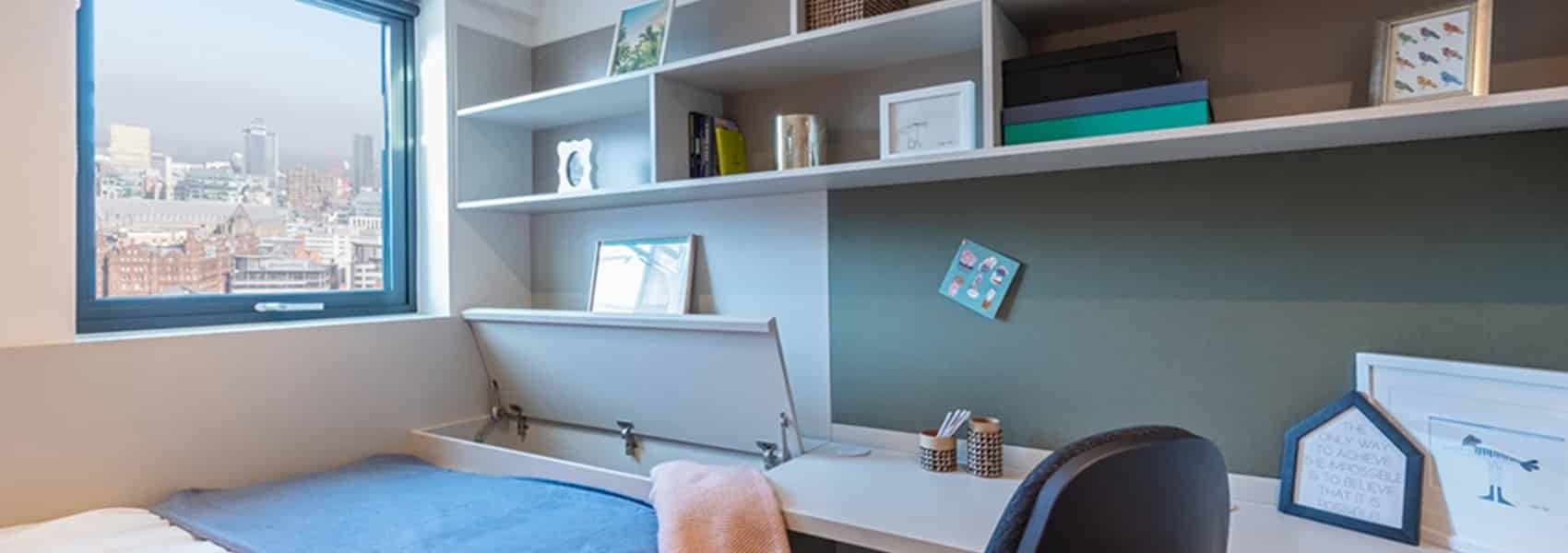 Amenities?w=400&h=260&fit=crop&q=40&auto=format&trim=auto