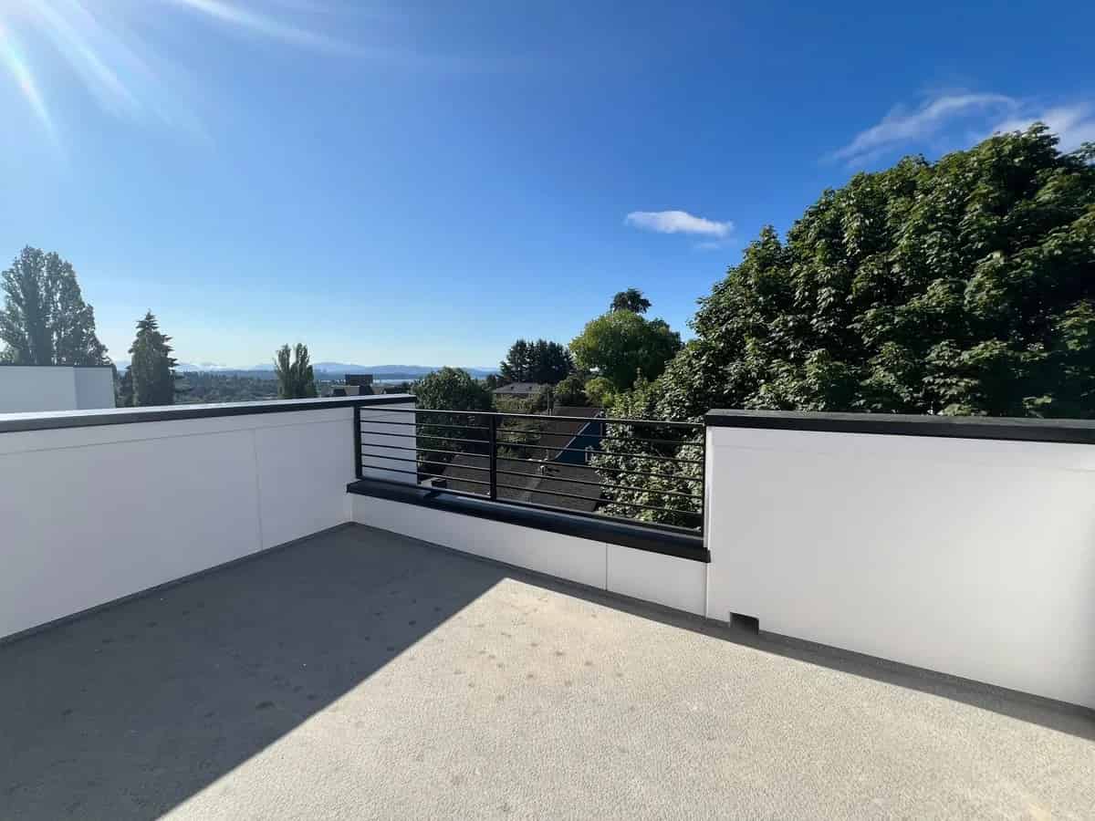 Husky Urban Living, Seattle - Seattle, Washington, United States - Exterior