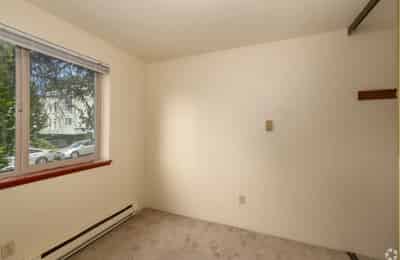 Alder Apartments, Seattle - Seattle, Washington, United States - Room