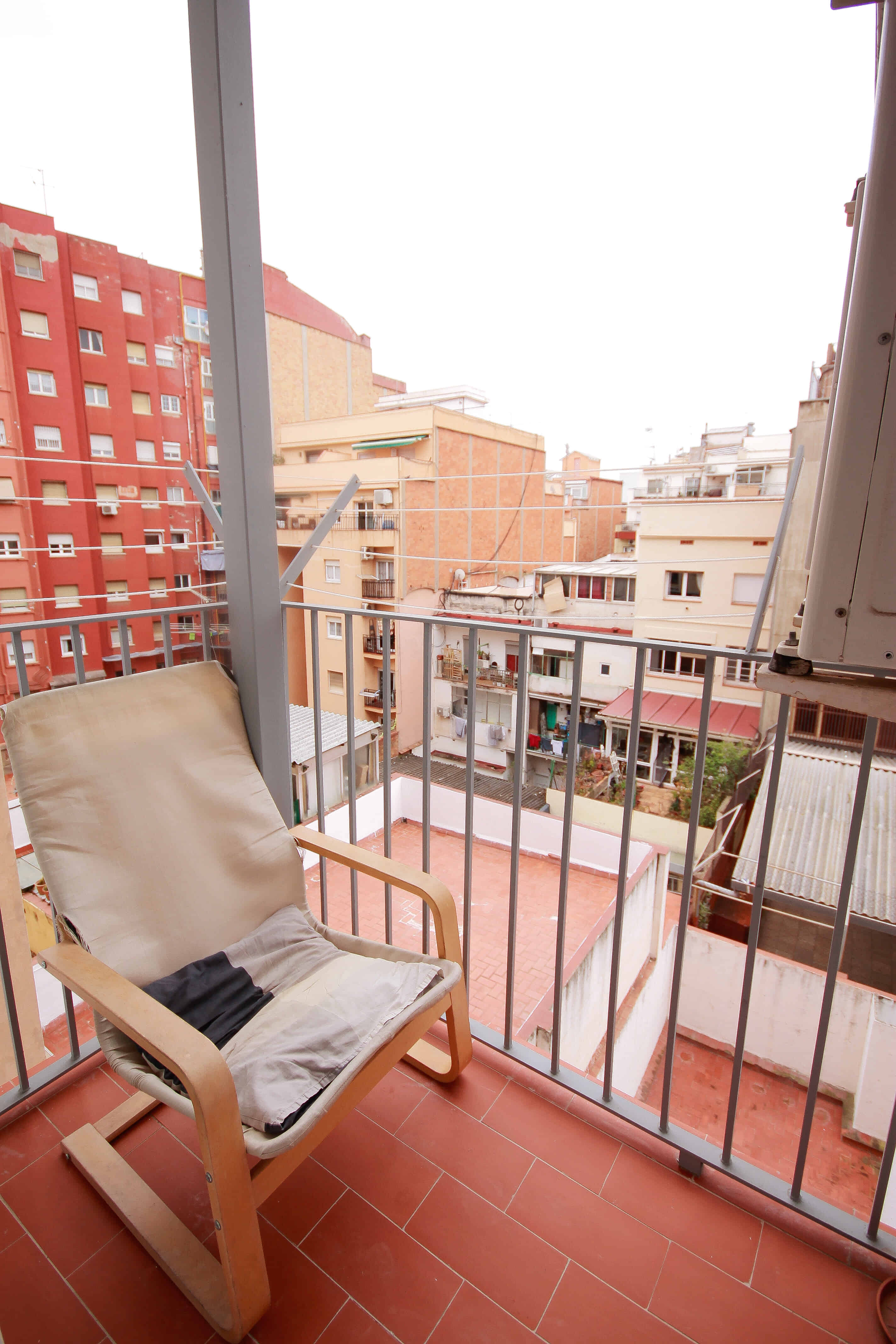Av. De Madrid 106 3-2 Sants-Montjuïc, Barcelona 2