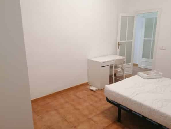 Poeta Cabanyes 14 3-2 Derecho, Barcelona - Barcelona, Spain - R0141 - Bedroom