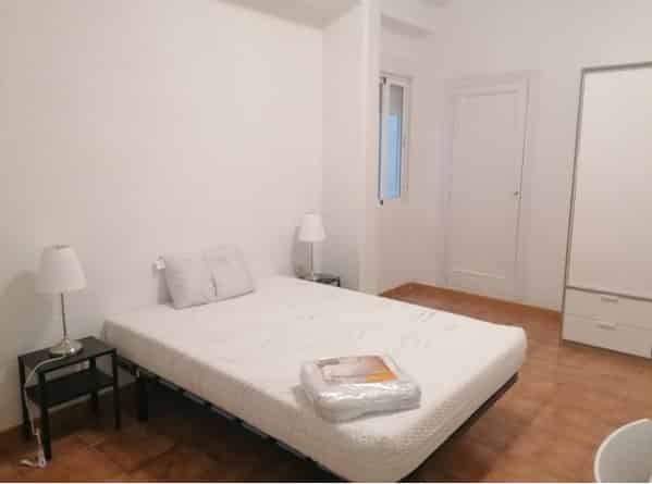 Poeta Cabanyes 14 2-1 Izquierdo, Barcelona - Barcelona, Spain - R0133 - Bedroom