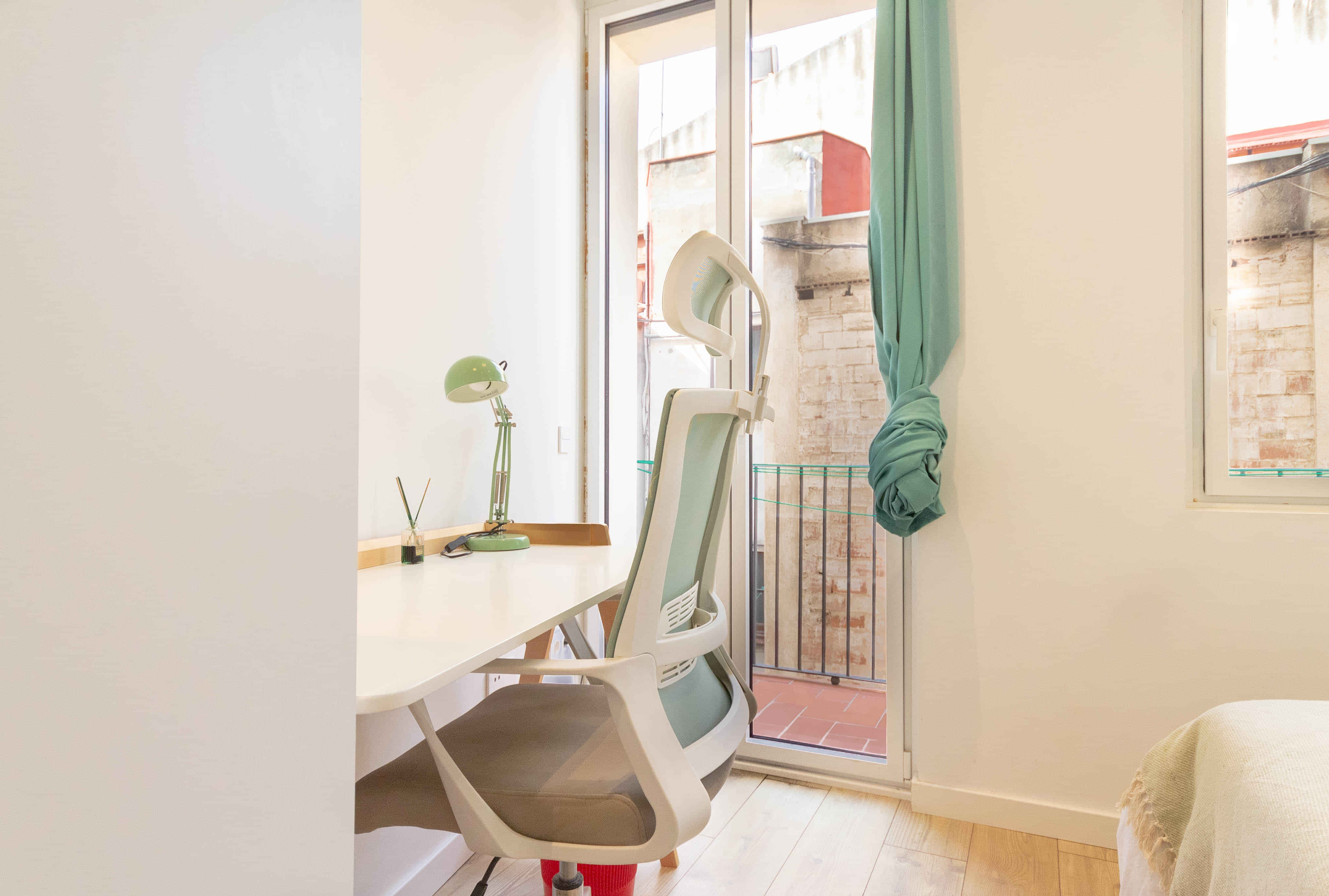 Poeta Cabanyes 14 2-2 Derecho, Barcelona - Barcelona, Spain - R0135 - Amenities