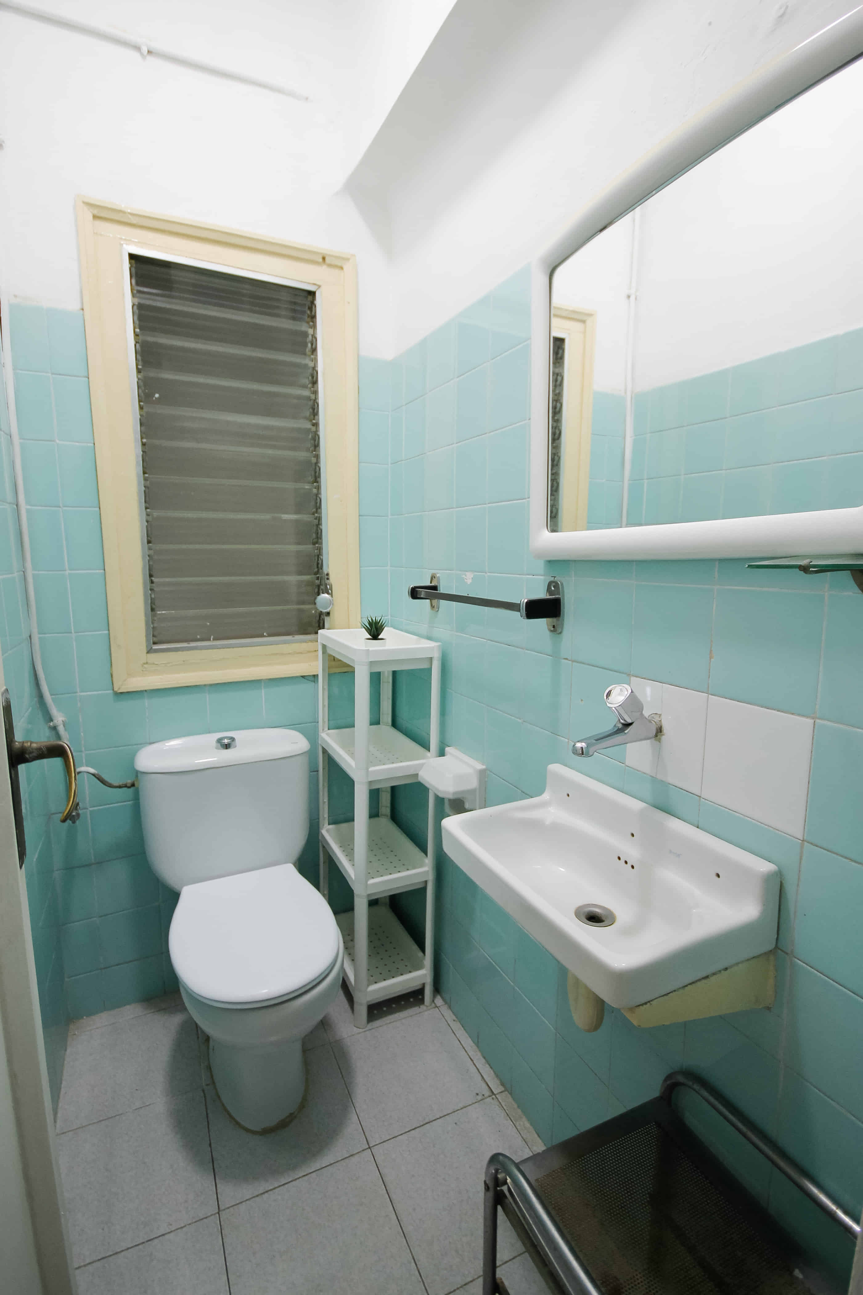 Carrer Del Cinca 4 Sant Andreu 2o, Barcelona - Barcelona, Spain - Bathroom