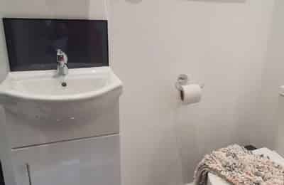 Studio - Kitchen?w=400&h=260&fit=crop&q=40&auto=format&trim=auto