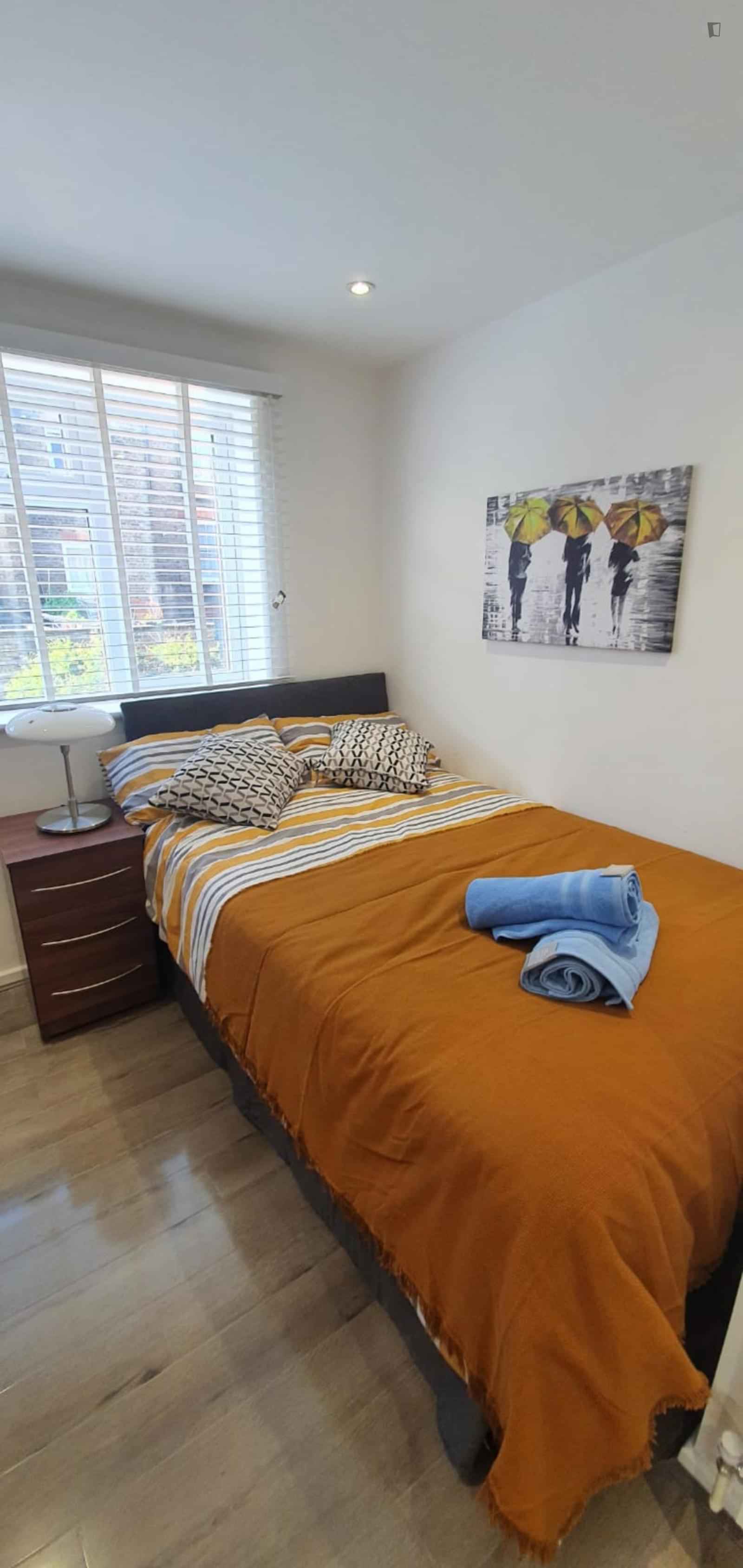 Studio Room, Portnall Rd, London W9 3BQ - London, England, United Kingdom - Studio - Bedroom