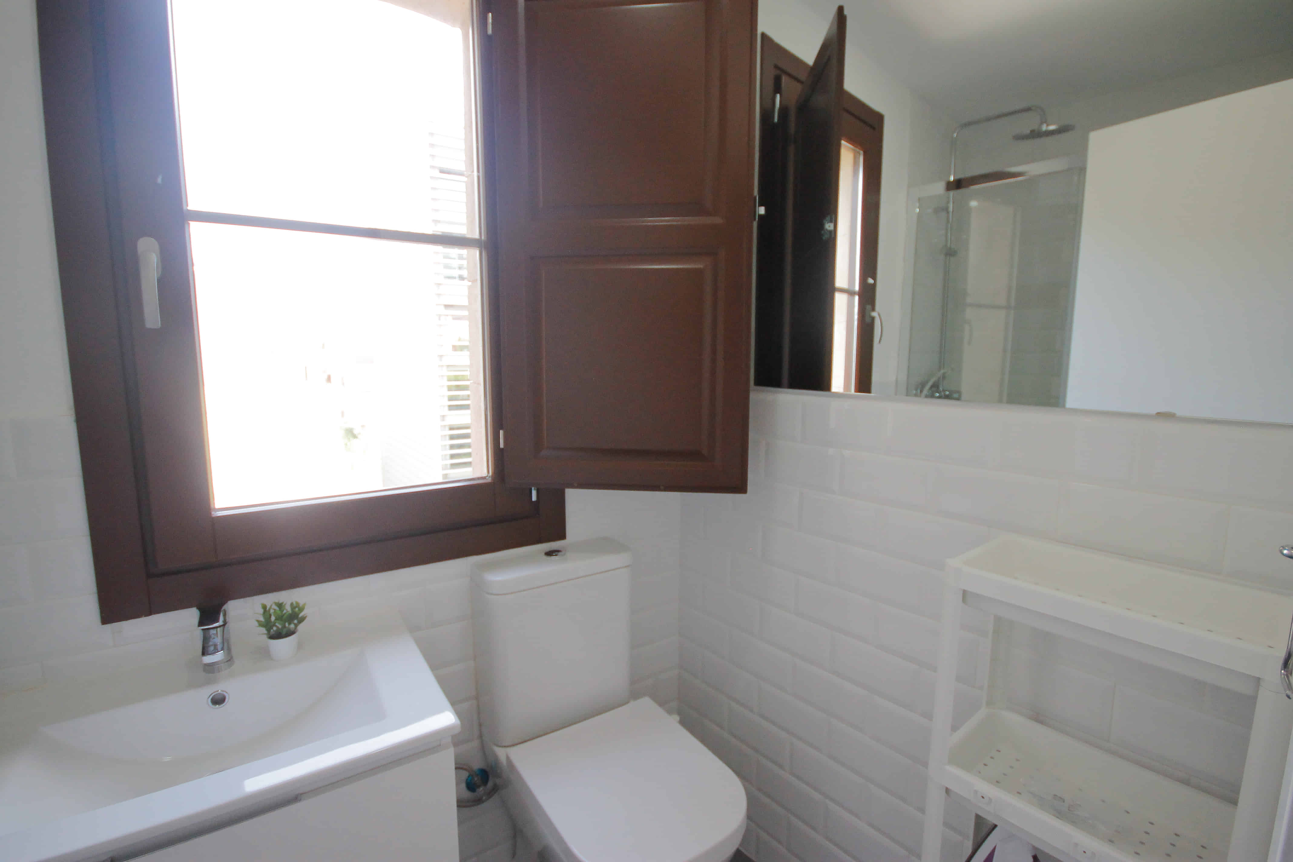 Carrer De Santa Madrona 27 4 Ciutat Vella, Barcelona - Barcelona, Spain - Bathroom