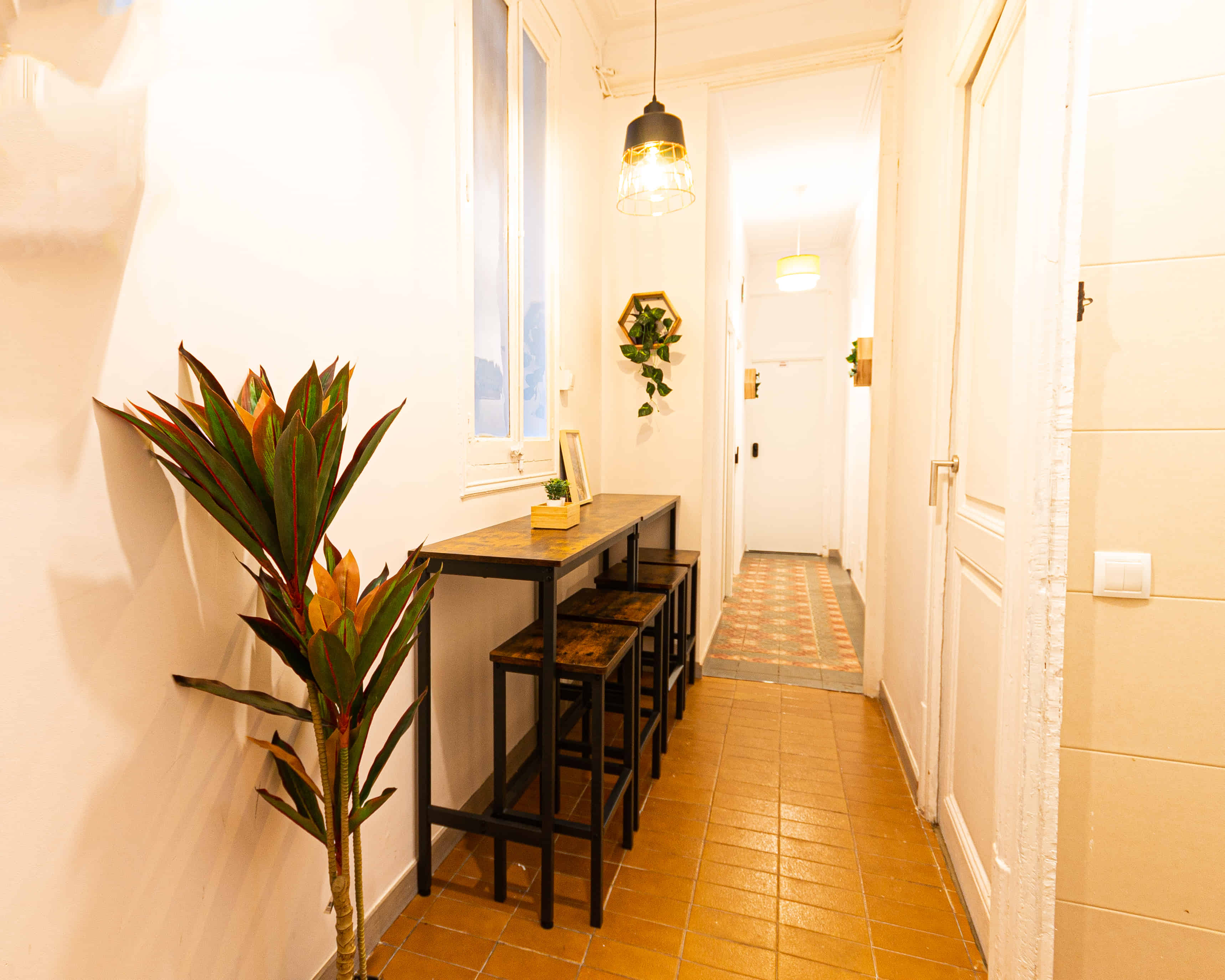 C/ D'Aragó 109 1-1 L'Eixample, Barcelona - Barcelona, Spain - Amenities