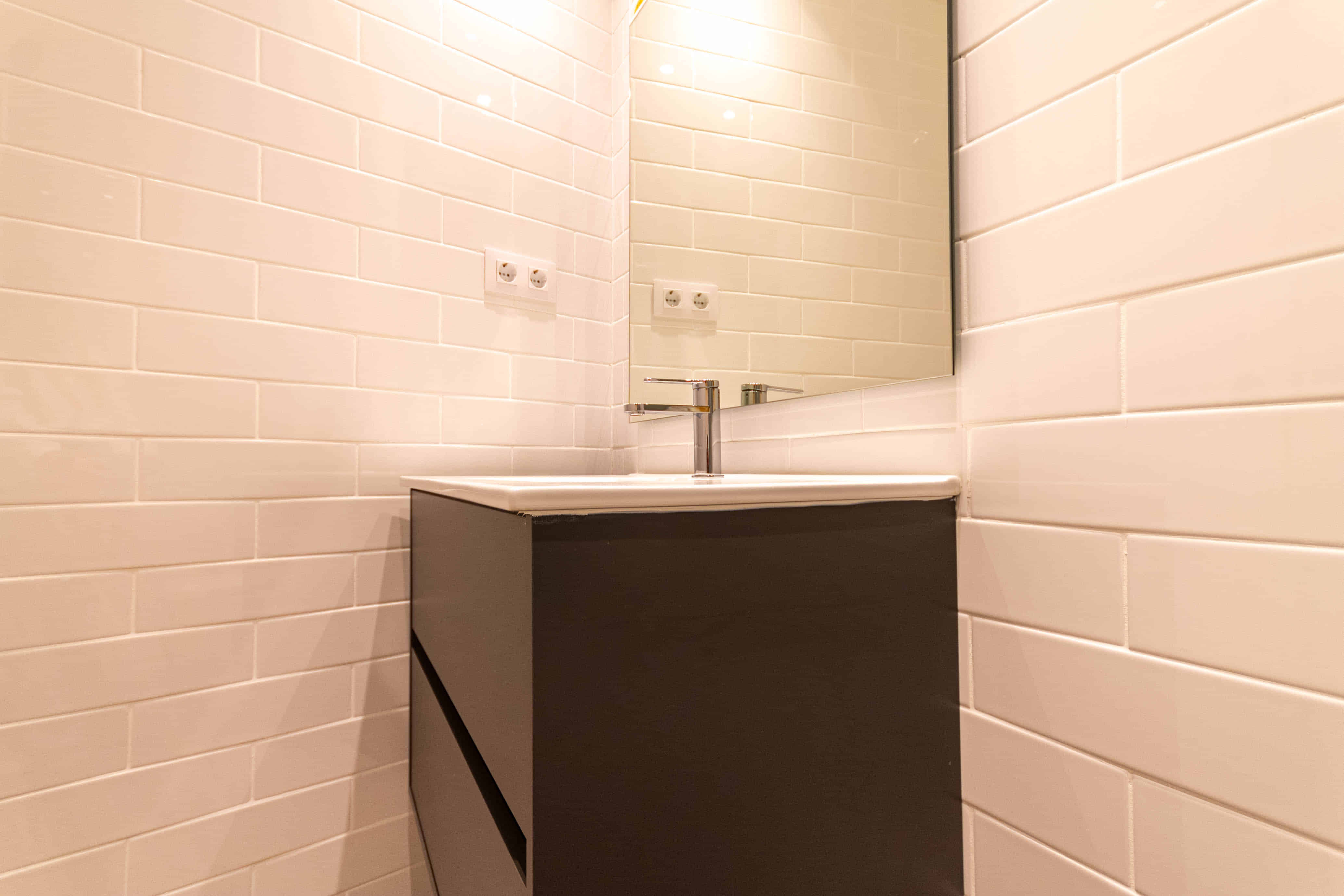 Carrer del Rec Comtal 6 1-2 Ciutat Vella, Barcelona - Barcelona, Spain - Bathroom