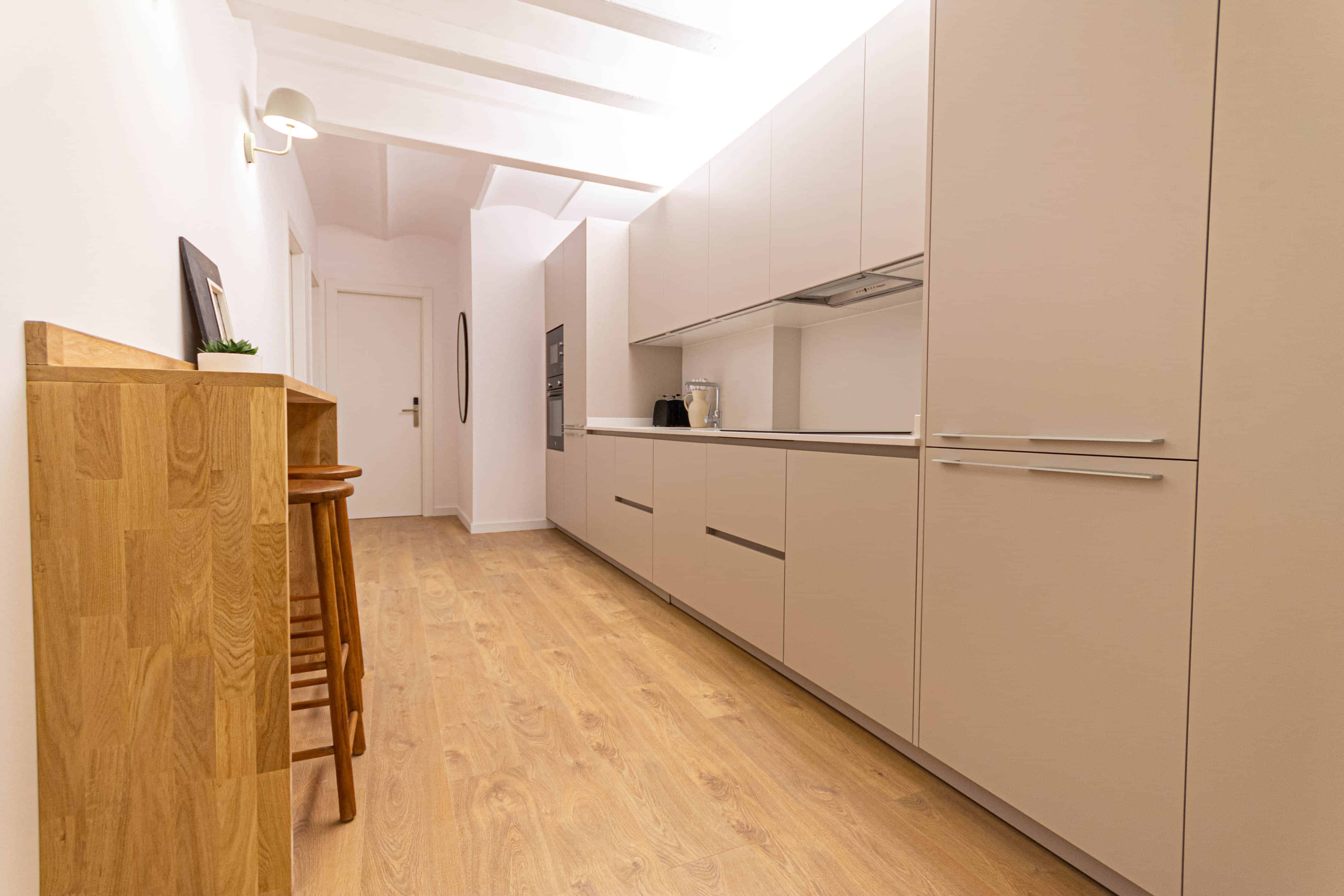 C/ De L'espanya Industrial 8 Sants-Montjuïc - EIF3A1, Barcelona - Barcelona, Spain - Kitchen